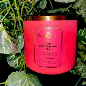 NEW!Bath & Body works Iced Dragonfruit Tea candle